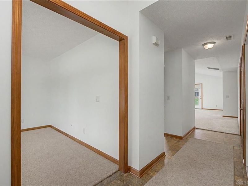 2172 Schwinn, Xenia, OH 45385 Photo 29