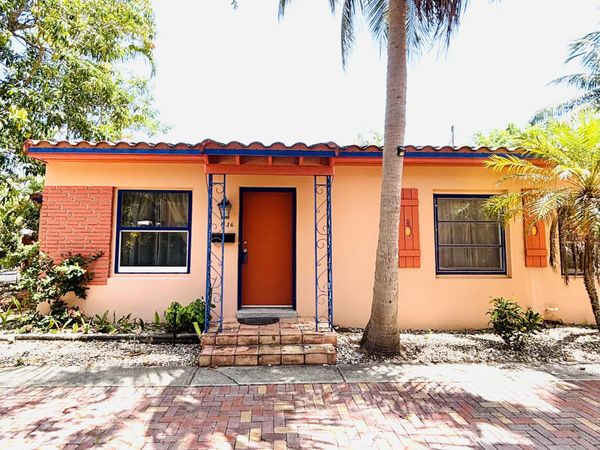 1136 NE 17th Way, Unit 1-2, Fort Lauderdale, FL 33304