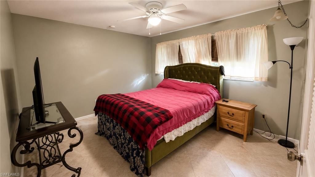 5535 Winkler Rd , Fort Myers, FL 33919 Photo