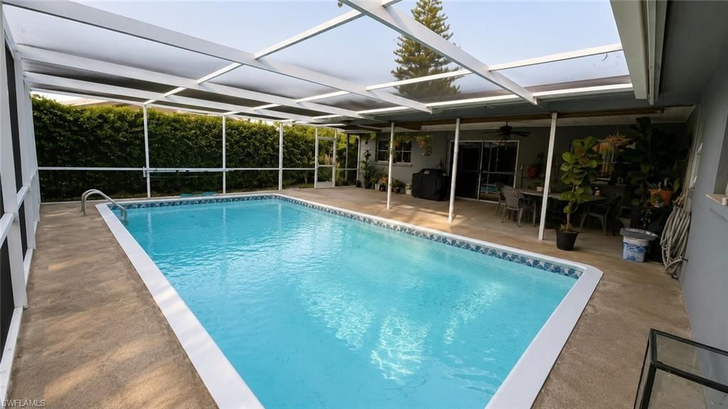 5535 Winkler Rd , Fort Myers, FL 33919 Photo