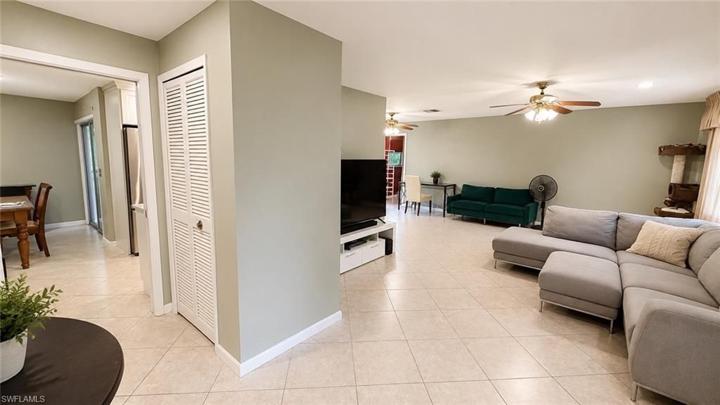 5535 Winkler Rd , Fort Myers, FL 33919 Photo