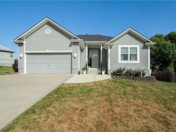 1413 Sloan Avenue, Pleasant Hill, MO 64080