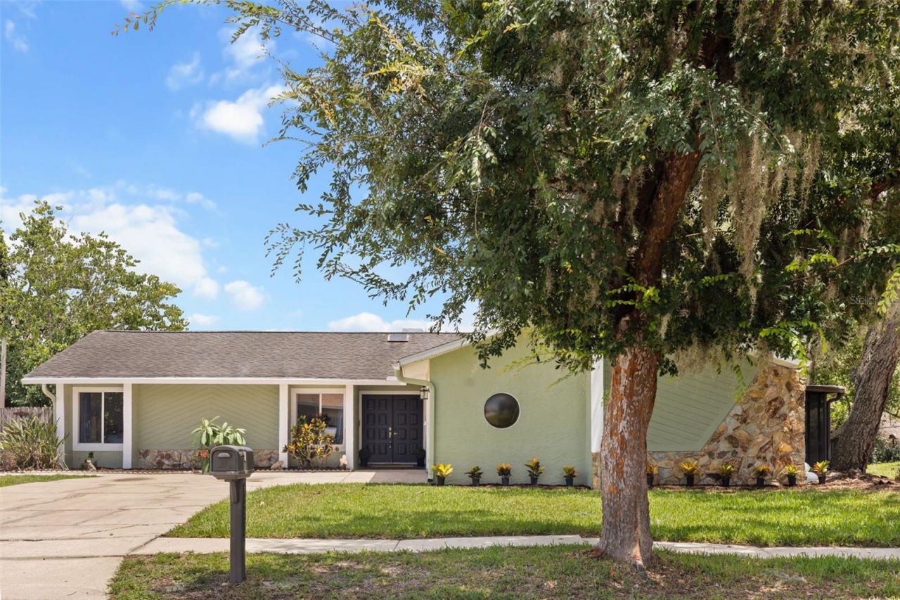 12512 Willow Tree Avenue, Hudson, FL 34669 Main Photo