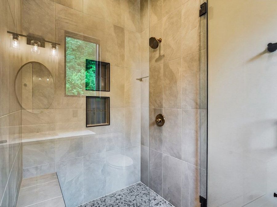 Property Image 72
