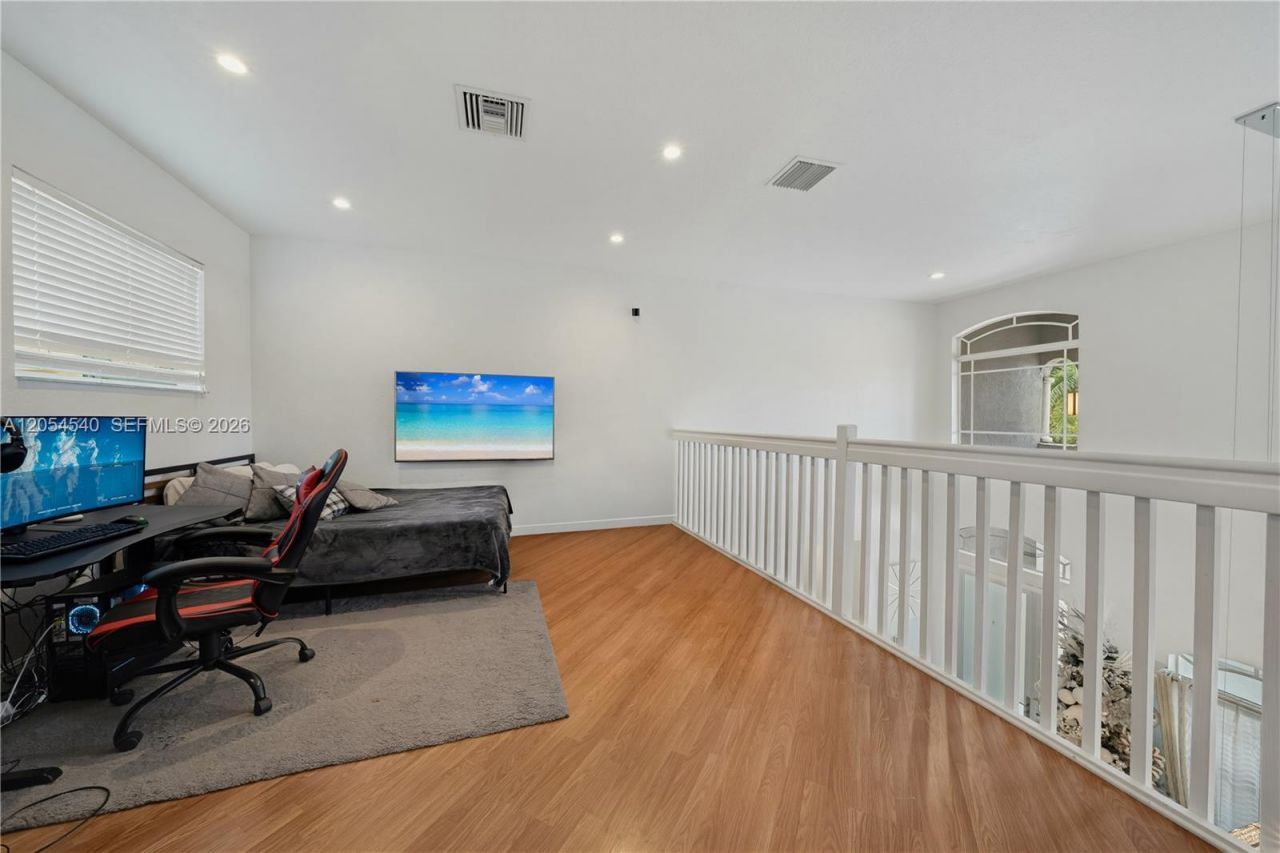 8770 SW 204th St , Cutler Bay, FL 33189 Photo
