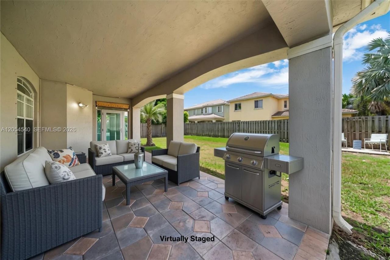 8770 SW 204th St, Cutler Bay, FL 33189 Photo