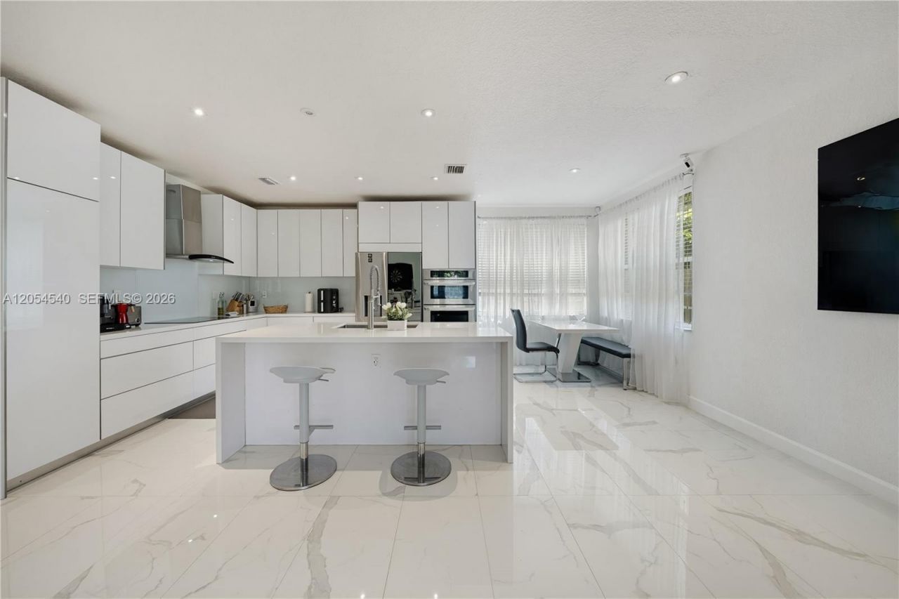 8770 SW 204th St , Cutler Bay, FL 33189 Photo