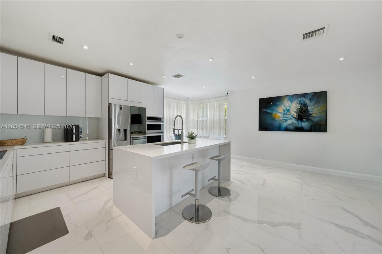 8770 SW 204th St, Cutler Bay, FL 33189 Photo