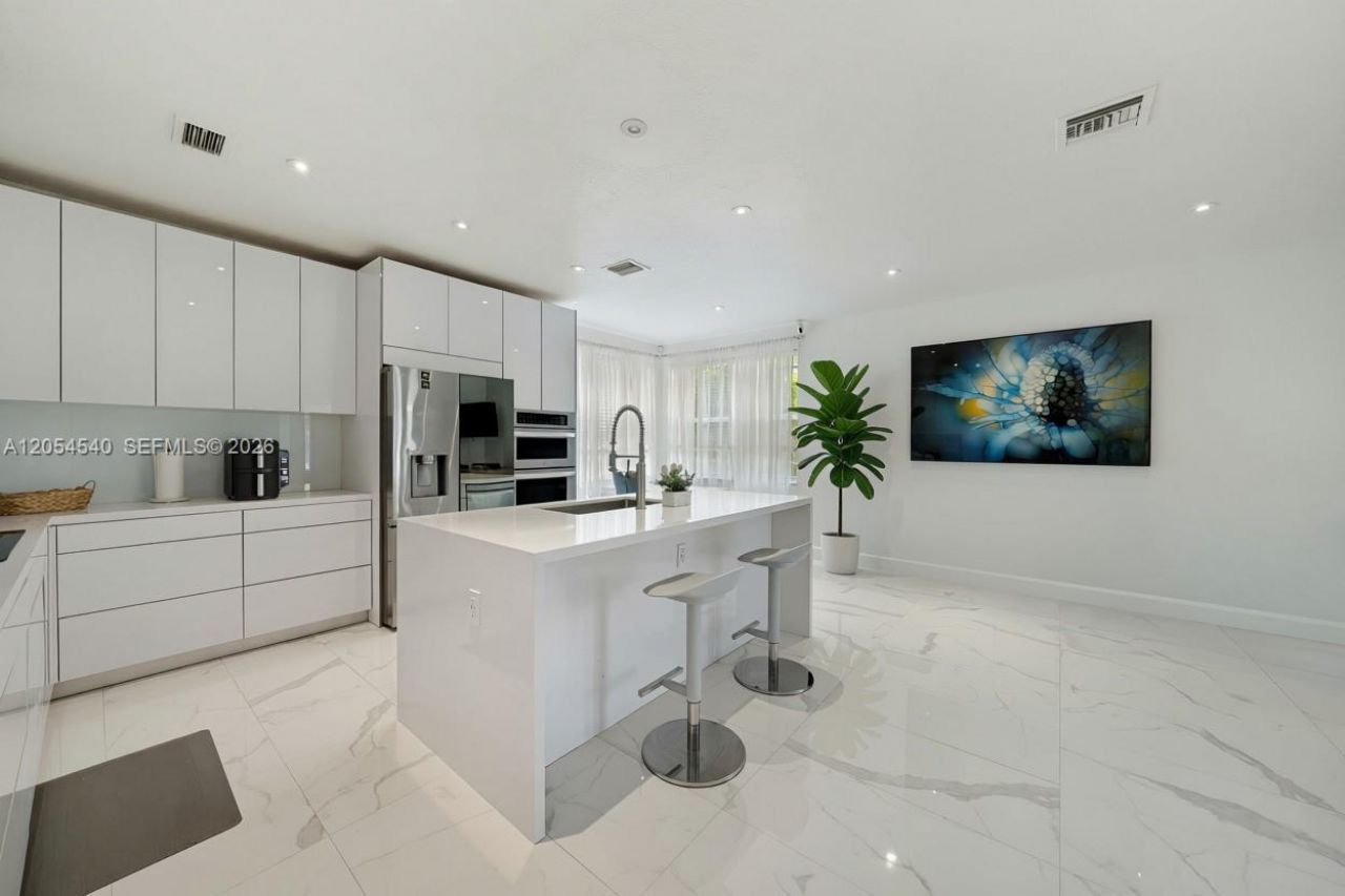 8770 SW 204th St, Cutler Bay, FL 33189 Photo