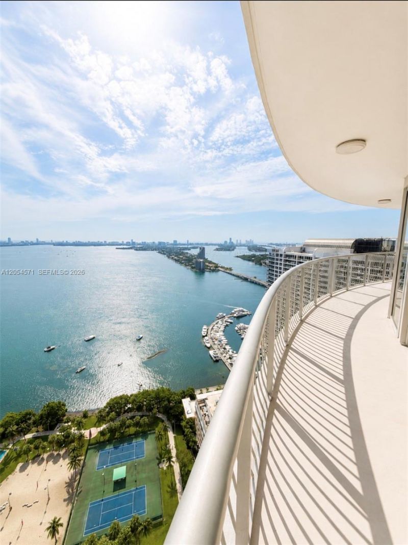 1750 N Bayshore Dr, Unit 4201, Miami, FL 33132 Photo
