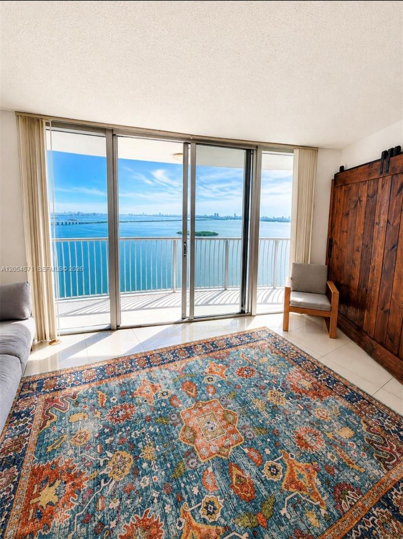 1750 N Bayshore Dr, Unit 4201, Miami, FL 33132 Photo