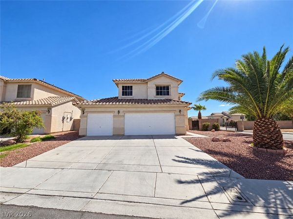4520 Grand Rock Drive, North Las Vegas, NV 89081