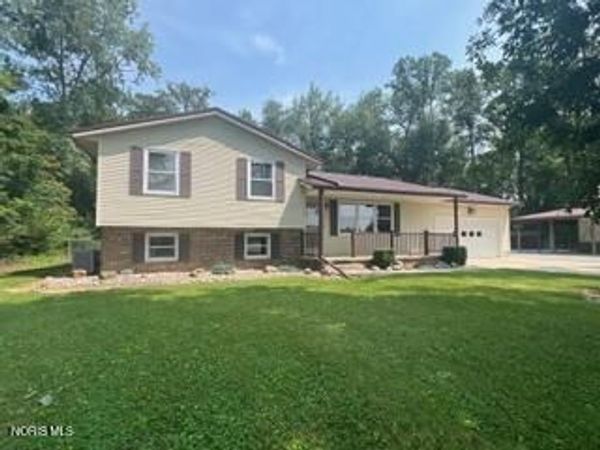 12975 W Township Road 56 , Alvada, OH 44802