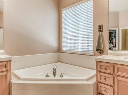 580 Old Bluff Ct, Oakdale, CA 95361 Photo