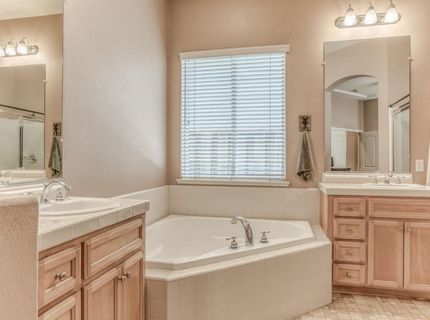 580 Old Bluff Ct, Oakdale, CA 95361 Photo