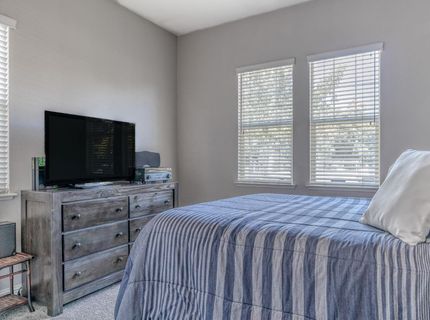 580 Old Bluff Ct, Oakdale, CA 95361 Photo