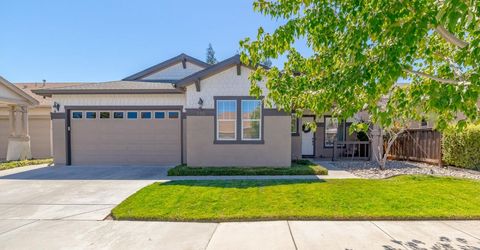 580 Old Bluff Ct, Oakdale, CA 95361 Photo