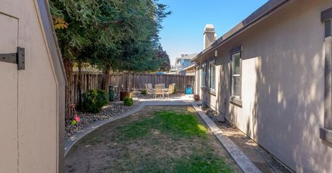 580 Old Bluff Ct, Oakdale, CA 95361 Photo