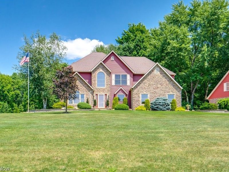10225 Questa Court, Wadsworth, OH 44281 Photo 2