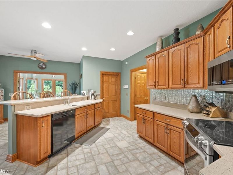 10225 Questa Court, Wadsworth, OH 44281 Photo 21