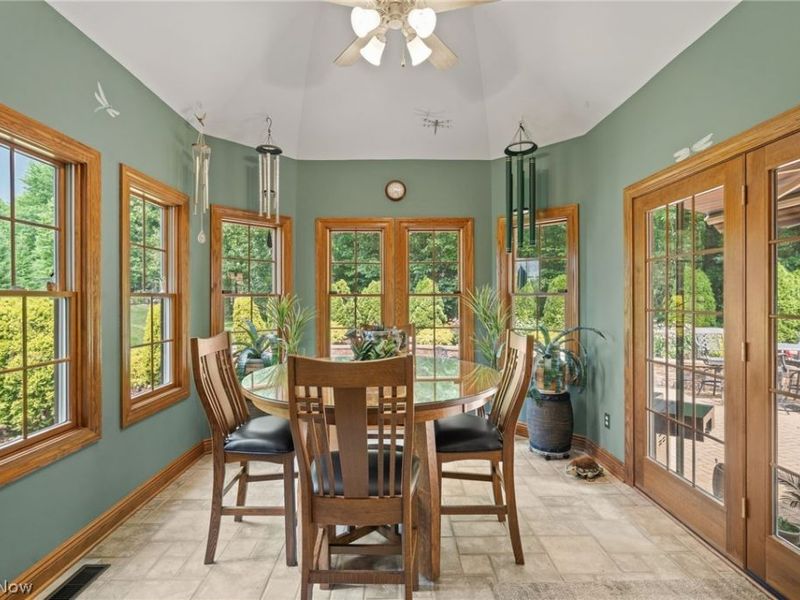 10225 Questa Court, Wadsworth, OH 44281 Photo 24