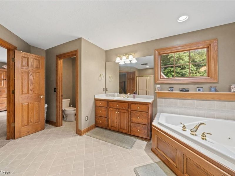 10225 Questa Court, Wadsworth, OH 44281 Photo 36