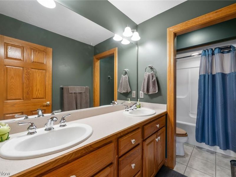 10225 Questa Court, Wadsworth, OH 44281 Photo 38
