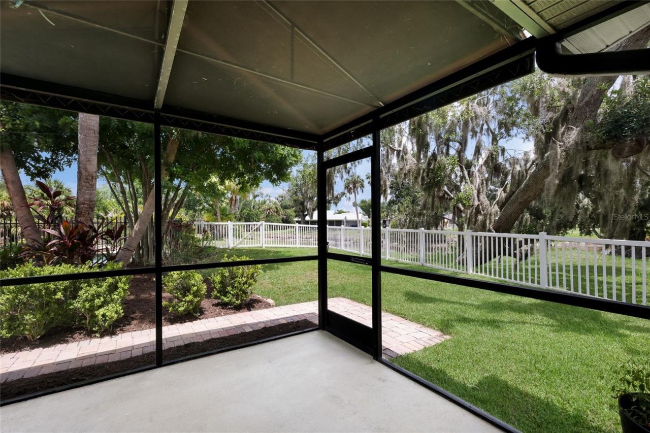 8038 56th Court E, Palmetto, FL 34221 Photo