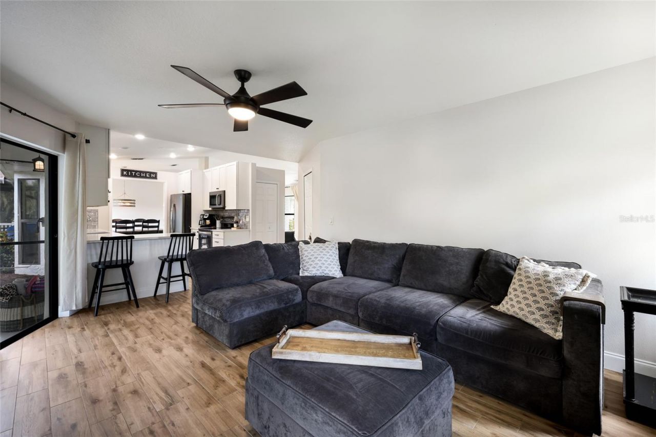 8038 56th Court E, Palmetto, FL 34221 Photo