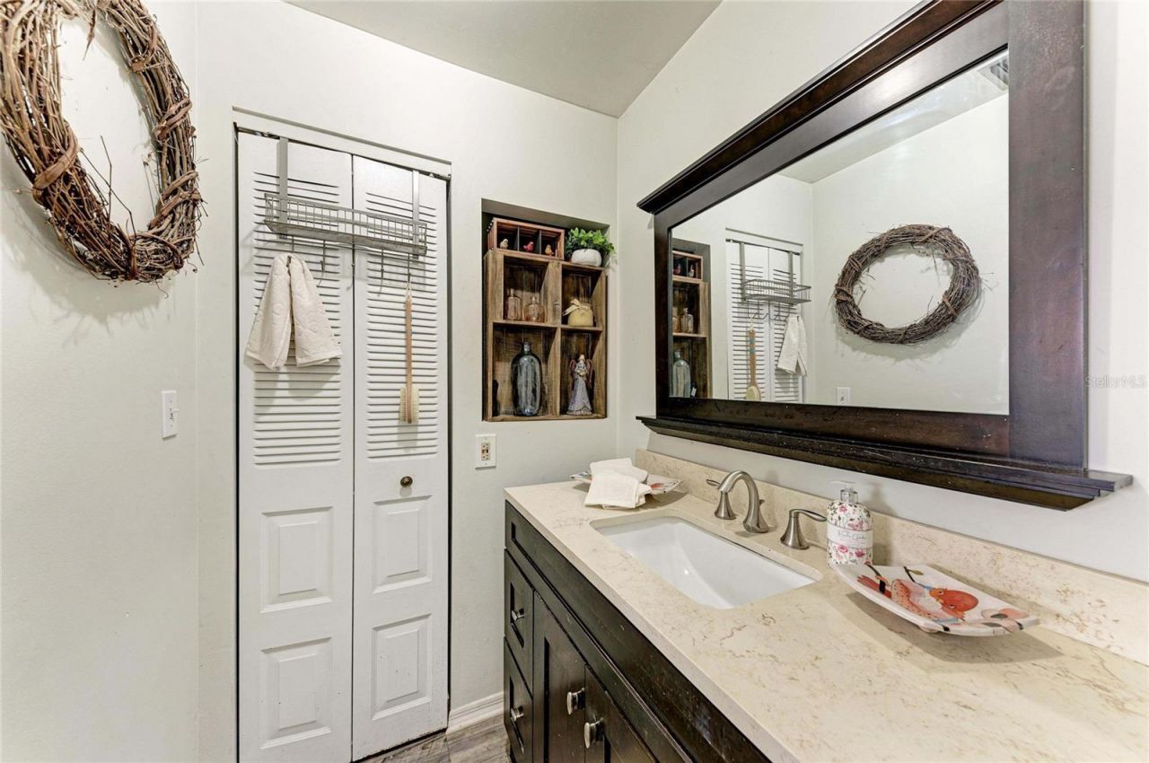 405 20th Street W, Bradenton, FL 34205 Photo