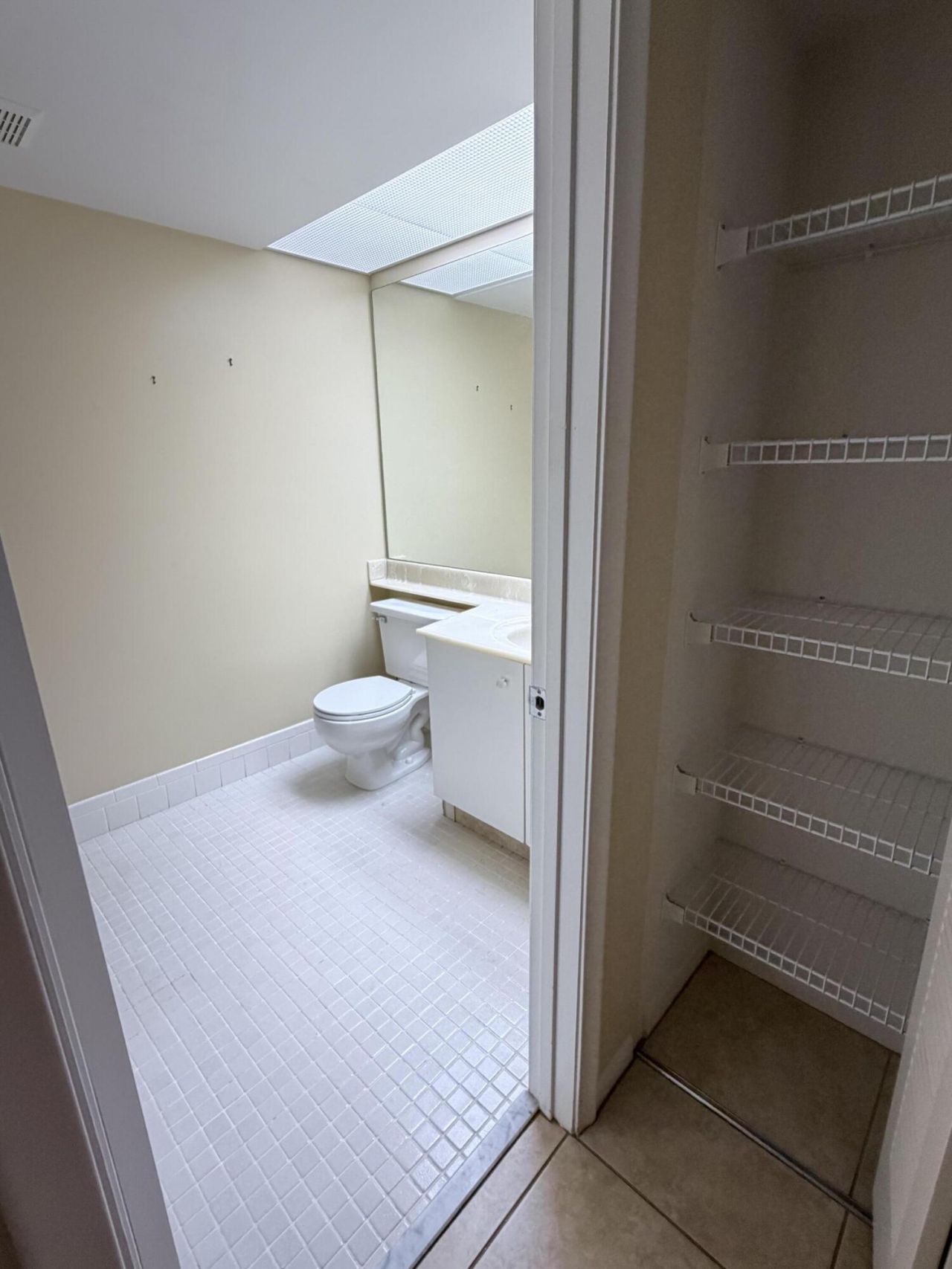 1300 SW 125th Avenue, Unit 103k, Pembroke Pines, FL 33027 Photo