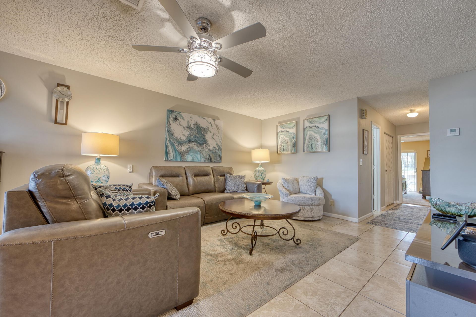 5037 Alfred Drive, West Palm Beach, FL 33417 Photo