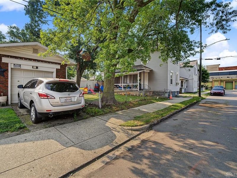 12 Meridian Street, Dayton, OH 45403 Photo 5
