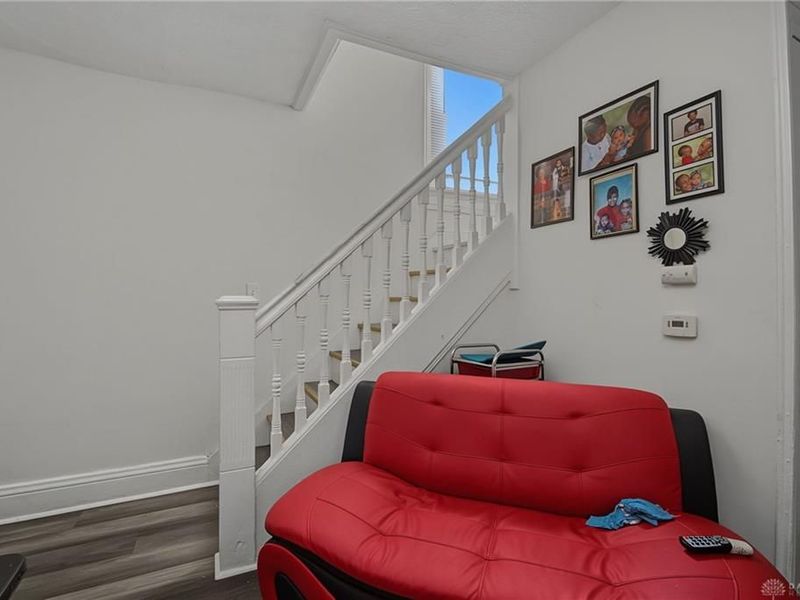 12 Meridian Street, Dayton, OH 45403 Photo 8