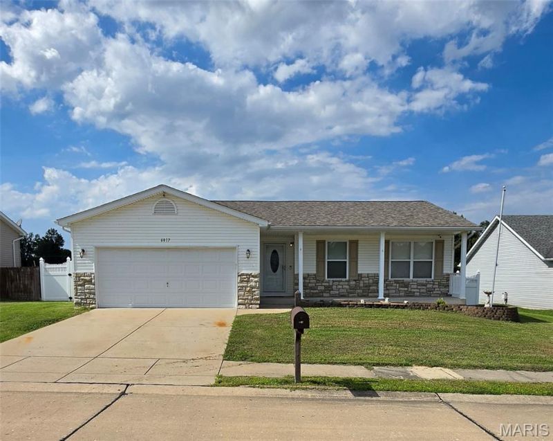 6017 Cross Pointe Drive , Cedar Hill, MO 63016 Main Photo