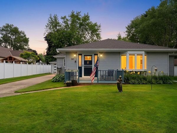 120 Vernon STREET, Algoma, WI 54201