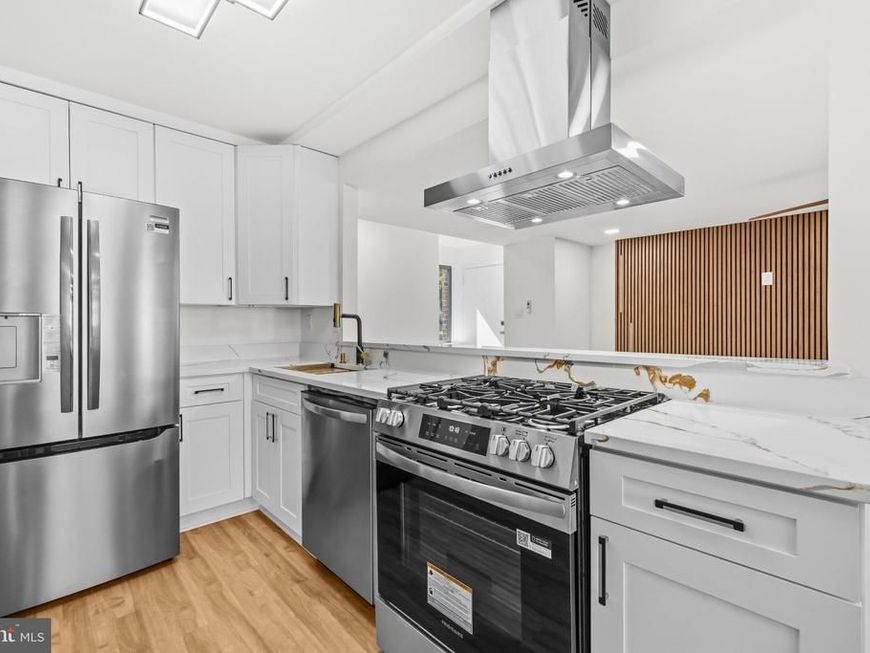 2103 Walsh View Terrace, Unit 102, Silver Spring, MD 20902 Main Photo