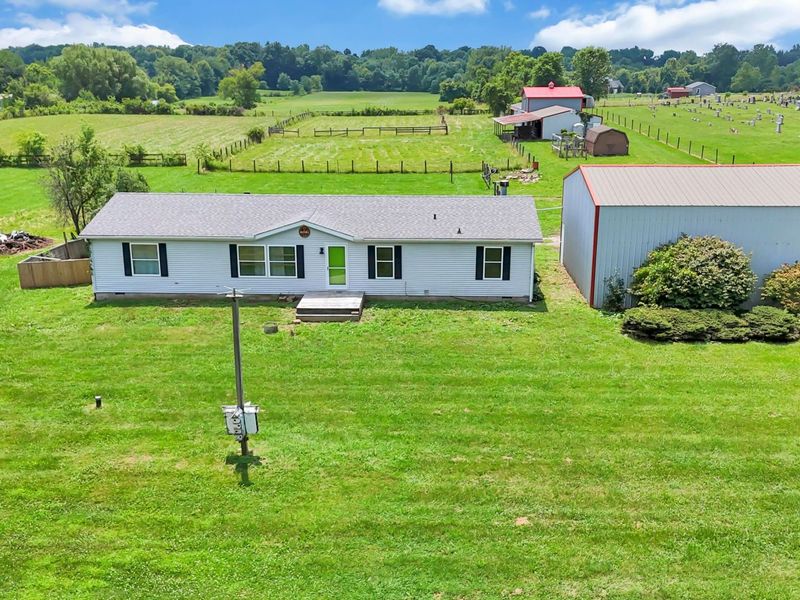 9029 Drums Bottom Road NE, Thornville, OH 43076 Photo 1
