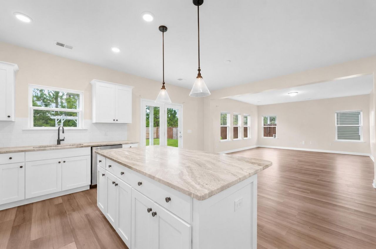159 Lucca Drive Photo 10