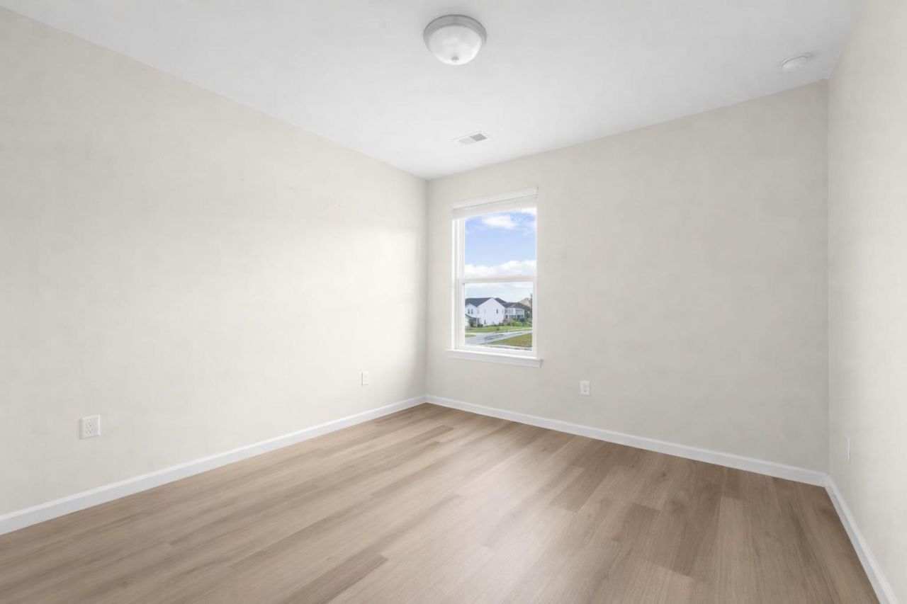 159 Lucca Drive Photo 23
