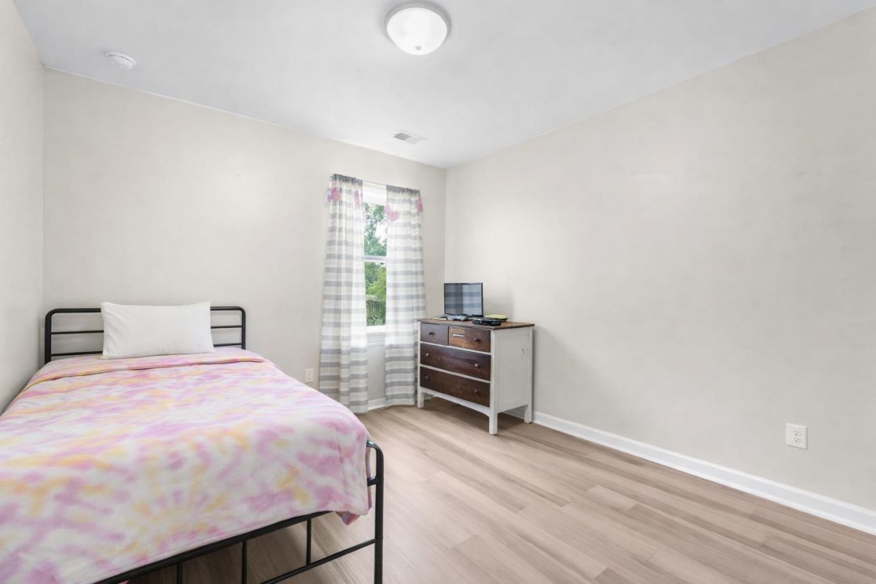 159 Lucca Drive Photo 23