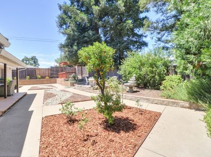 6825 Westmore Way, Carmichael, CA 95608 Photo