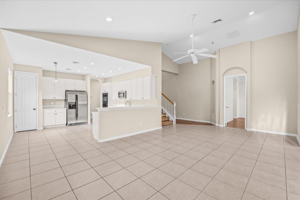 2166 SW Newport Isles Boulevard, Port Saint Lucie, FL 34953 Photo