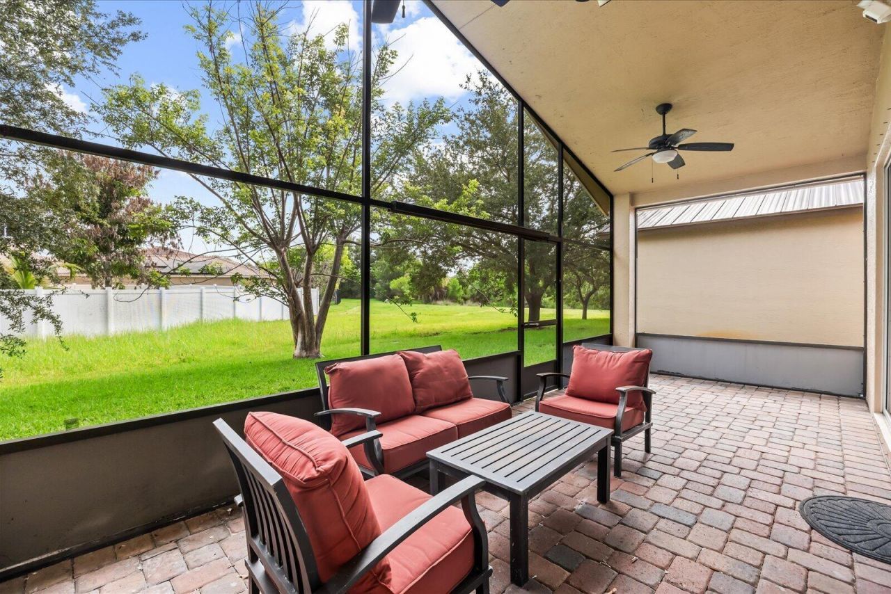 2166 SW Newport Isles Boulevard, Port Saint Lucie, FL 34953 Photo