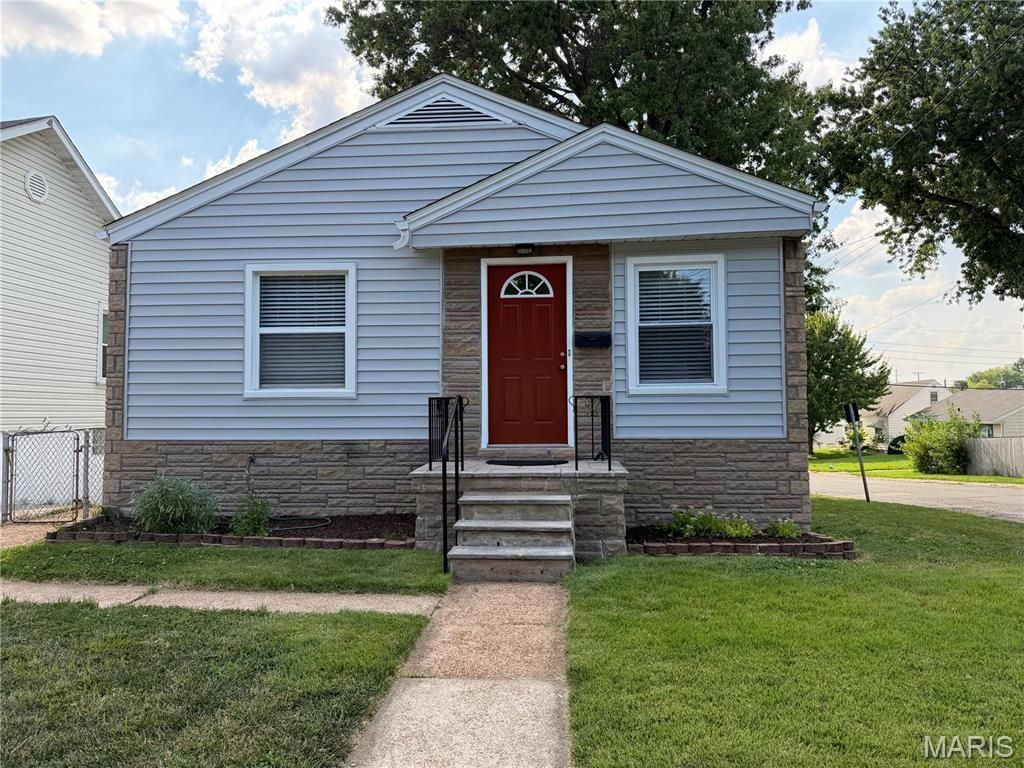 3345 Macklind Avenue , Saint Louis, MO 63139 Main Photo