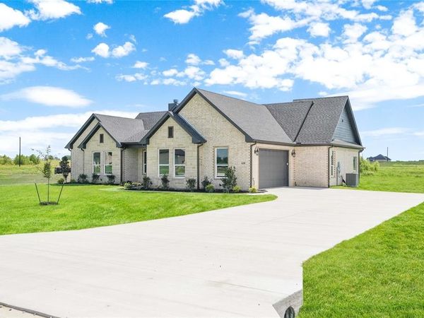 620 Alondrita Street, Celeste, TX 75423