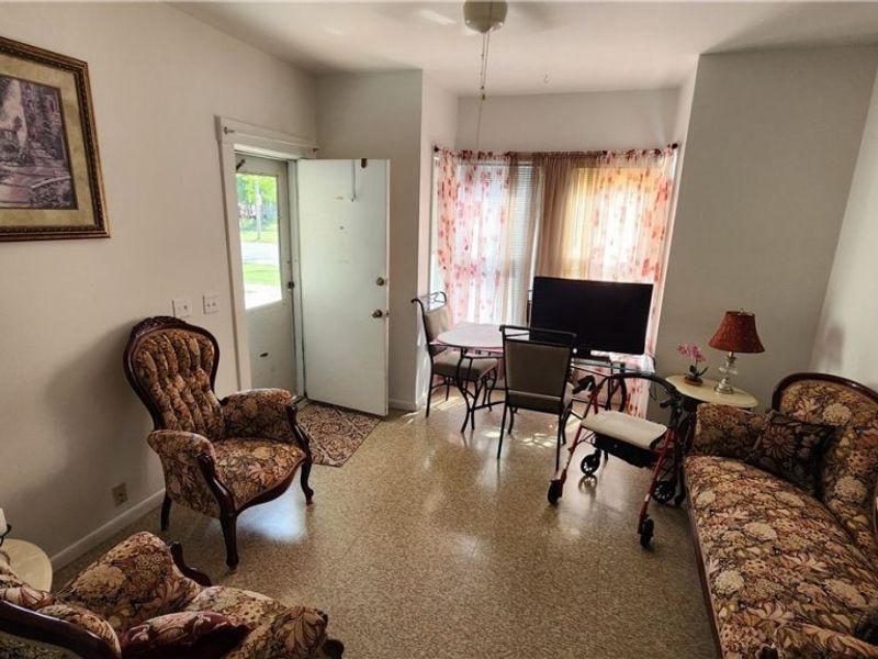 3747 Bosworth Road, Cleveland, OH 44111 Photo 3