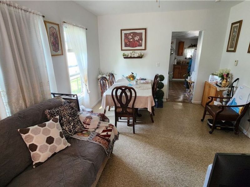 3747 Bosworth Road, Cleveland, OH 44111 Photo 4