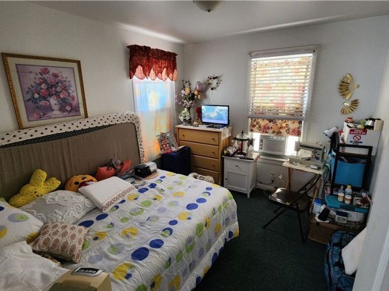 3747 Bosworth Road, Cleveland, OH 44111 Photo 5