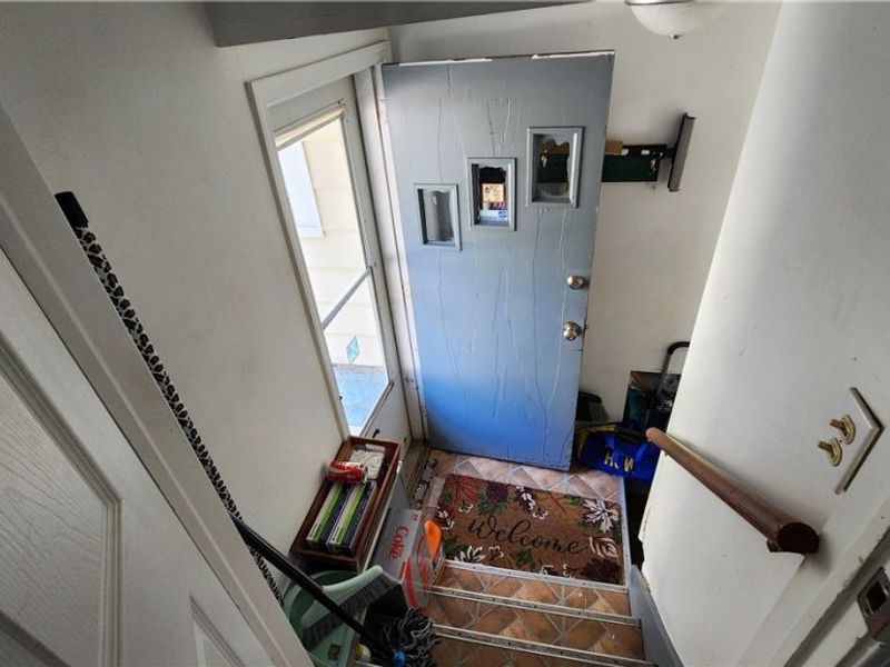 3747 Bosworth Road, Cleveland, OH 44111 Photo 8